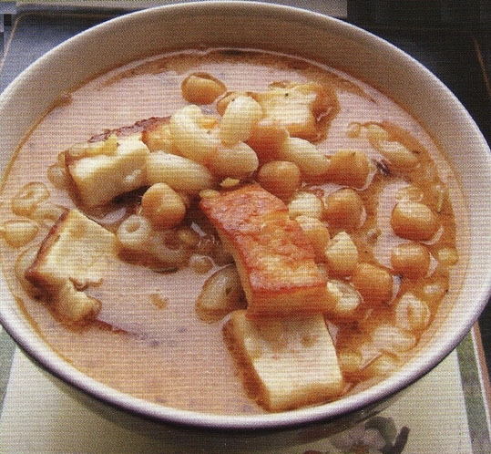 Марокканский суп из бобов и овощей (харира)